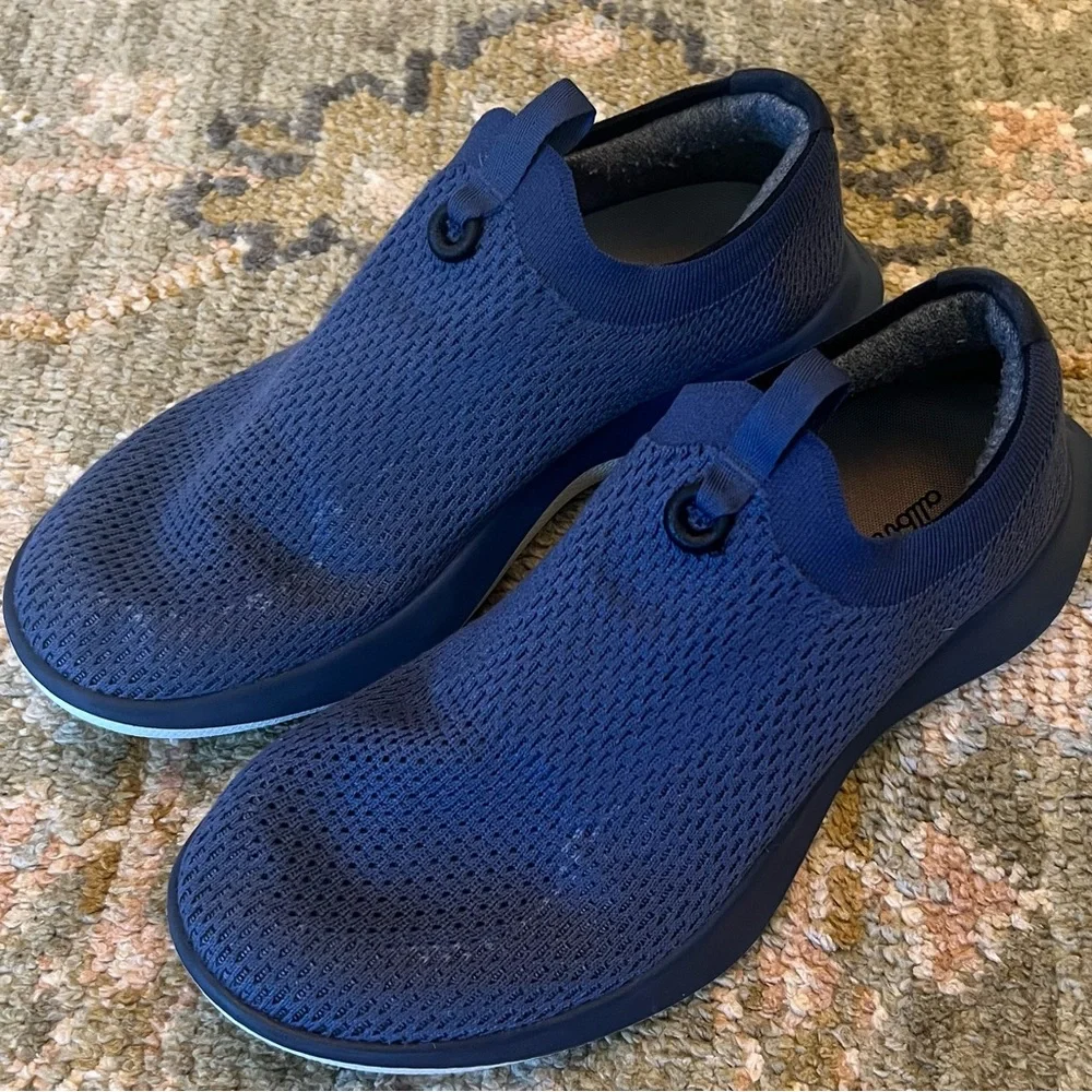 Allbirds women’s‎ size 10.5 Navy Slip-On mesh Sneakers Athleisure Comfort